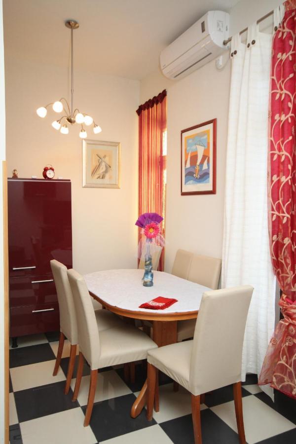 Apartments By The Sea Podgora, Makarska - 6713 Exteriér fotografie